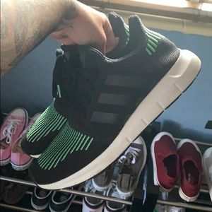 Adidas swift run size 6